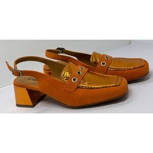 Casta NWOB Suede Chunky Heel Orange Slides Size 38 EU 7.5 US Retailed for $240